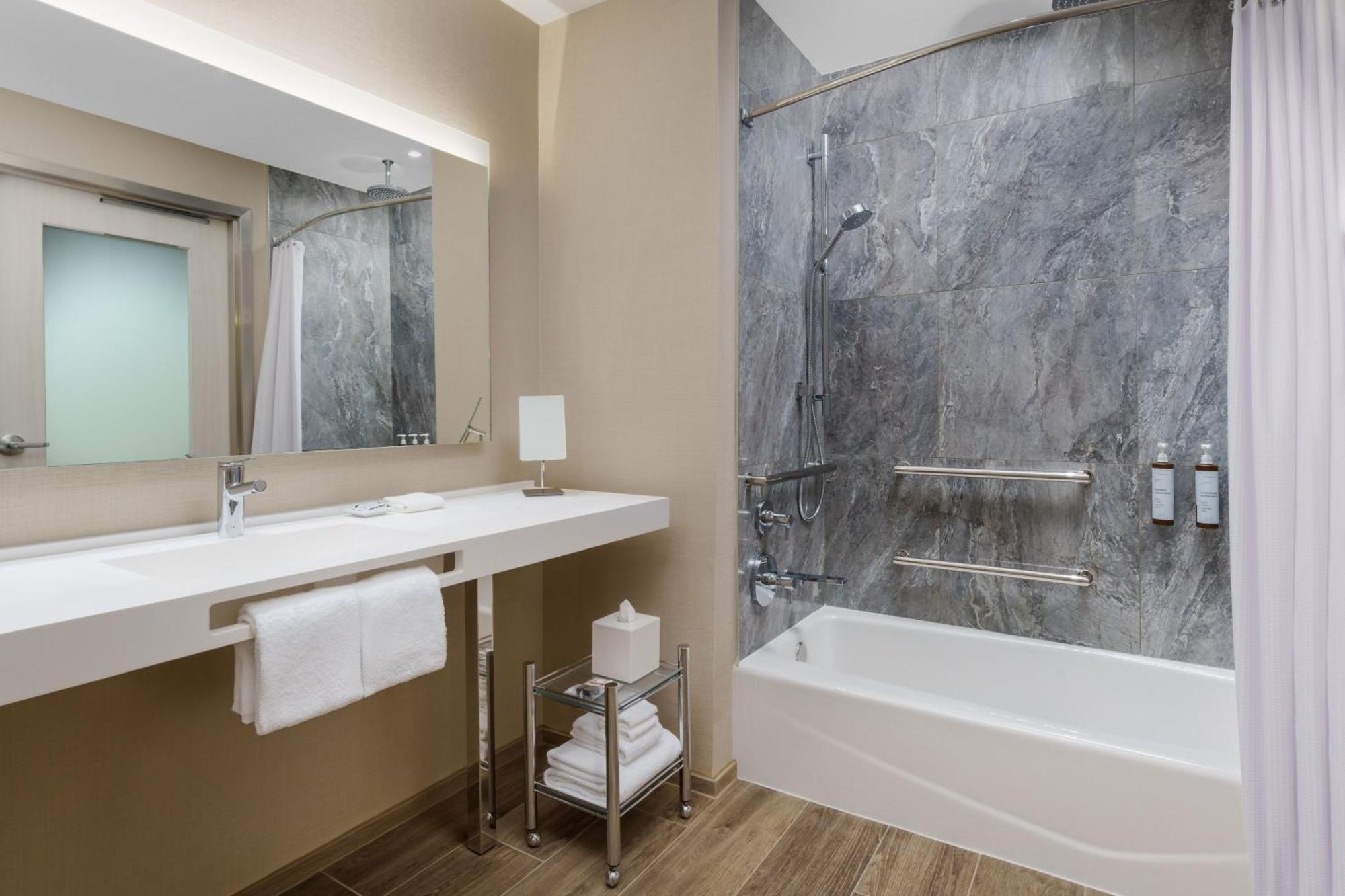 Ac Hotel By Marriott Naples 5Th Avenue Luaran gambar